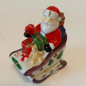 Greenbrier Int Porcelain Santa Claus In Sleigh w/Toys Hinged Trinket Box Holiday